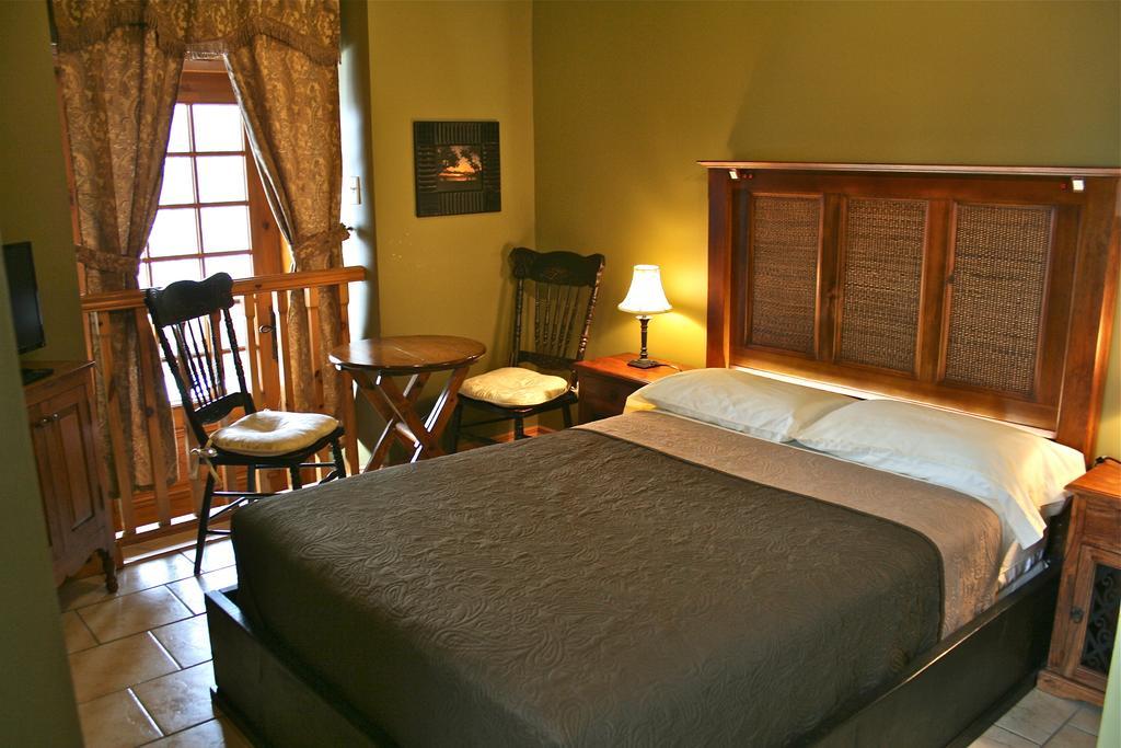 Manoir Ramezay Otel Marieville Oda fotoğraf